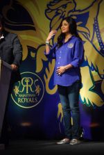 Shilpa Shetty at the launch of Ultratech cement jersey for Rajasthan Royals in J W MArriott on 5th March 2012 (57).JPG